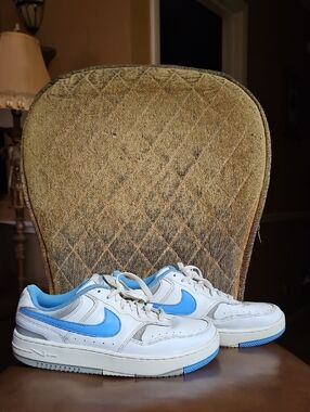 Nike Gamma Force White University Blue Lace Up Sneakers Shoes